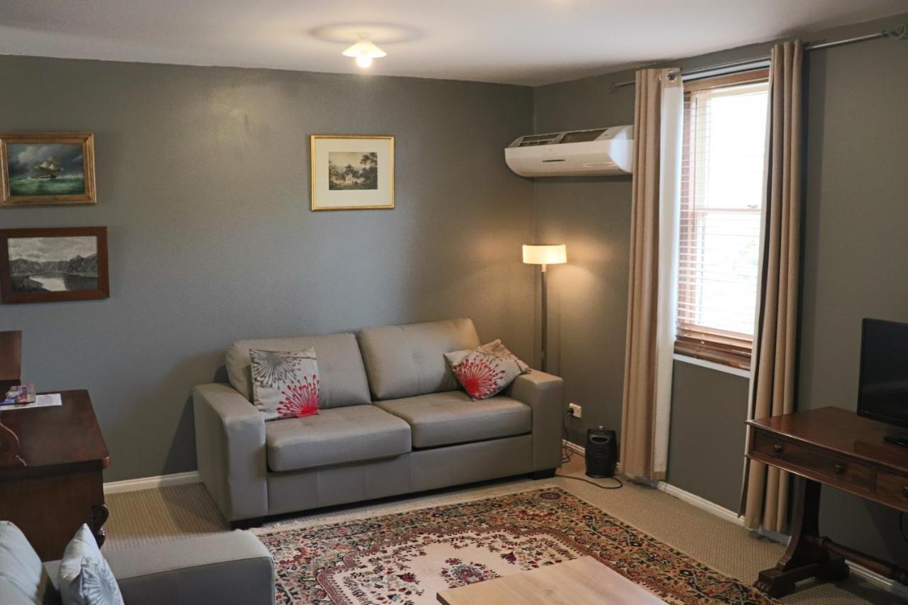 Robinson Cottage Oatlands Luaran gambar